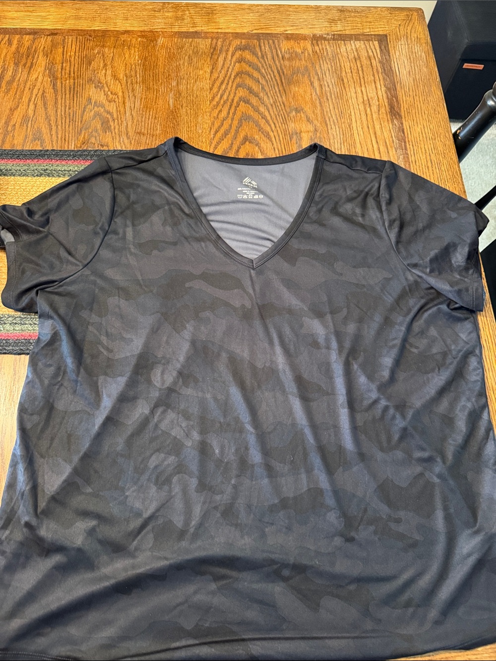 RBX Women's Black Camo V-Neck Short Sleeve Tee